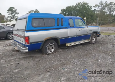 1993 Dodge D-Series D150 z USA, uszkodzony, nr VIN 3B7HE13Y6PM141710